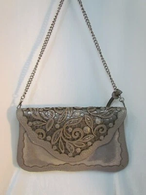 Bolso de Mano Brighton Cuero Metálico CORTADO Floral Hombro Cuentas Mango CADENA Foto 1 de 4