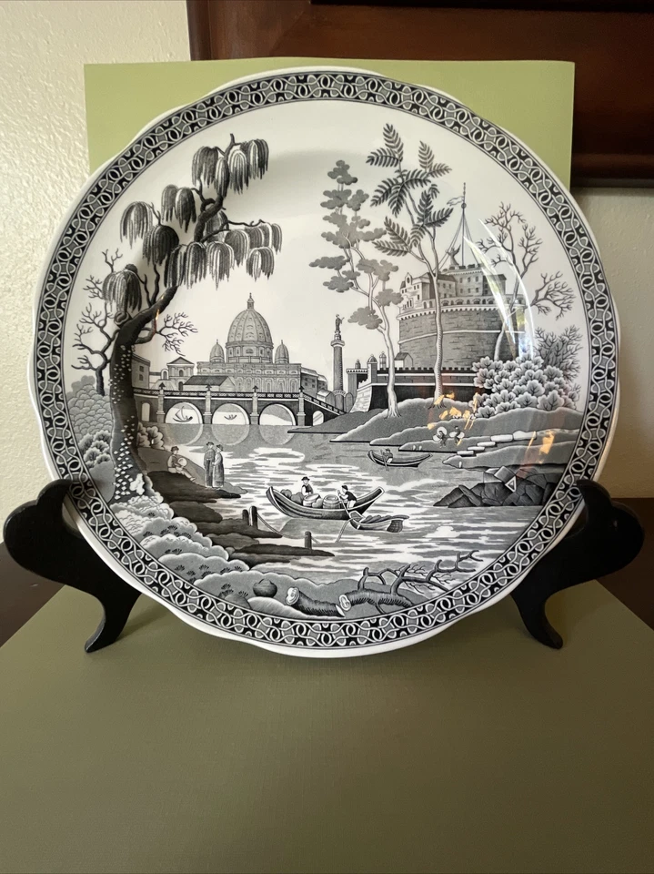 Spode Archive Collection 10-1/4" Dinner Plates Black White Rome Pattern New - Image 1 of 4