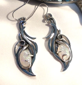 Modeschmuck, großer Kunstopal mit Silberwirbeln 2" hängende Ohrringe NEU - Bild 1 von 9