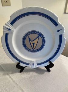 STAR TREK PFALTZGRAFF USS ENTERPRISE CAPTAINS SERVICE PLATE - Picture 1 of 7