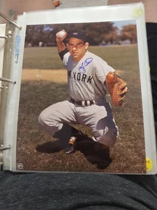  Signiertes Yogi Berra 8x10" Foto New York Yankees - Bild 1 von 1