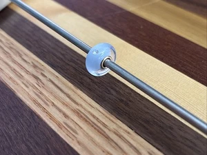 Auténtico Dije de Cristal Trollbeads Bebé Niño 81004, Nuevo - Imagen 1 de 4