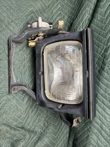 1984 1985 Toyota Celica GT Headlight Lamp Assembly Front Right Passenger Side - Picture 1 of 5