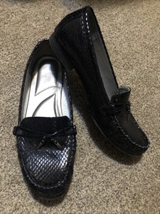 mootsie tootsie loafers