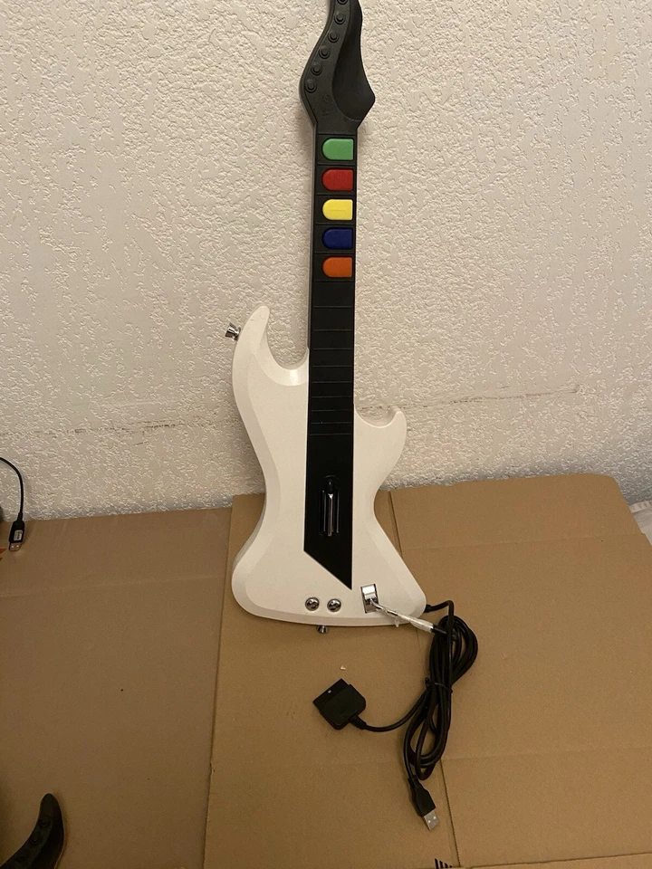 Guitare Filaire pour PS2 PC - PlayStation 2 - excellent état - Photo 1/4