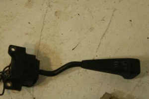1) DH-6 BMW 61311372584 61311377979 (USED) OEM 61-31-1-372-584 FOUR PIN WIPER - Picture 1 of 14