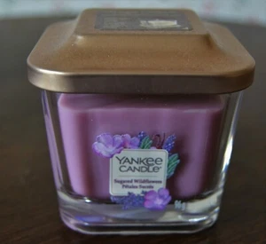 Vela fragante Yankee Candle Elevation SUGARED WILDFLOWERS 1 mecha 96 g, rara - Imagen 1 de 1