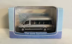 Creative Master Scala 1/76 UKVAN 1002 - Mercedes Benz Il Nuovo Sprinter - Argento - Foto 1 di 2