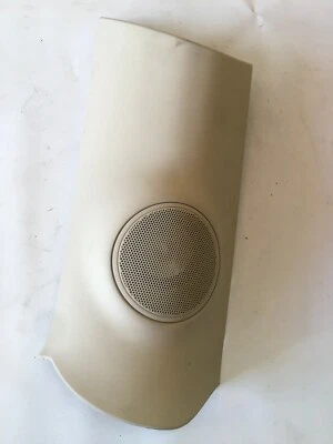 Range Rover 2006-2009 panel de ajuste de pilar trasero izquierdo con altavoz beige OEM Foto 1 de 4