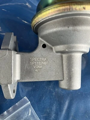 Bomba de combustible mecánica Spectra Premium SP1182MP para Oldsmobile 98 Cutlass 65-66 Foto 1 de 4