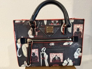 Nuevo Disney Dooney & Bourke Cruella 101 Dálmatas Bolso Bandolera de Hombro Cartera - Imagen 1 de 11