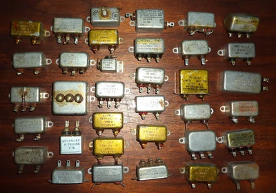 Lote Mixto Condensadores Bañera Cornell Solar Etc. Foto 1 de 4