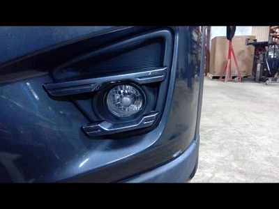 Luz de canto/parque para motorista parachoque de direção em neblina compatível com 11-17 Mazda 6 1562621 - Imagem 1 de 4