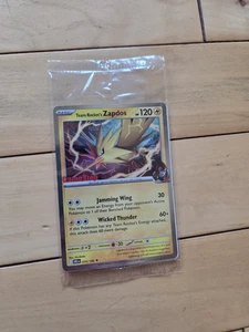 Team Rocket’s Zapdos Pokémon Promo Card – GameStop Exclusive – Holo Rare SEALED! - Picture 1 of 2