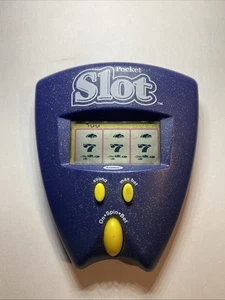 Vintage 2002 Radica Pocket Slot Model 8022 Hand Held Game w Battery Tested - Picture 1 of 8
