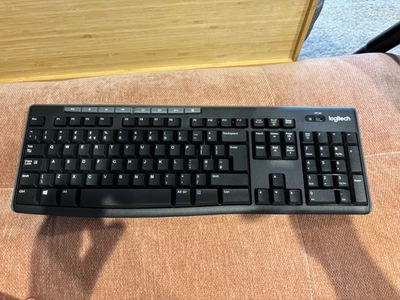 Logitech K270 Bluetooth Keyboard Black QWERTY - No USB Dongle - Image 1 of 4