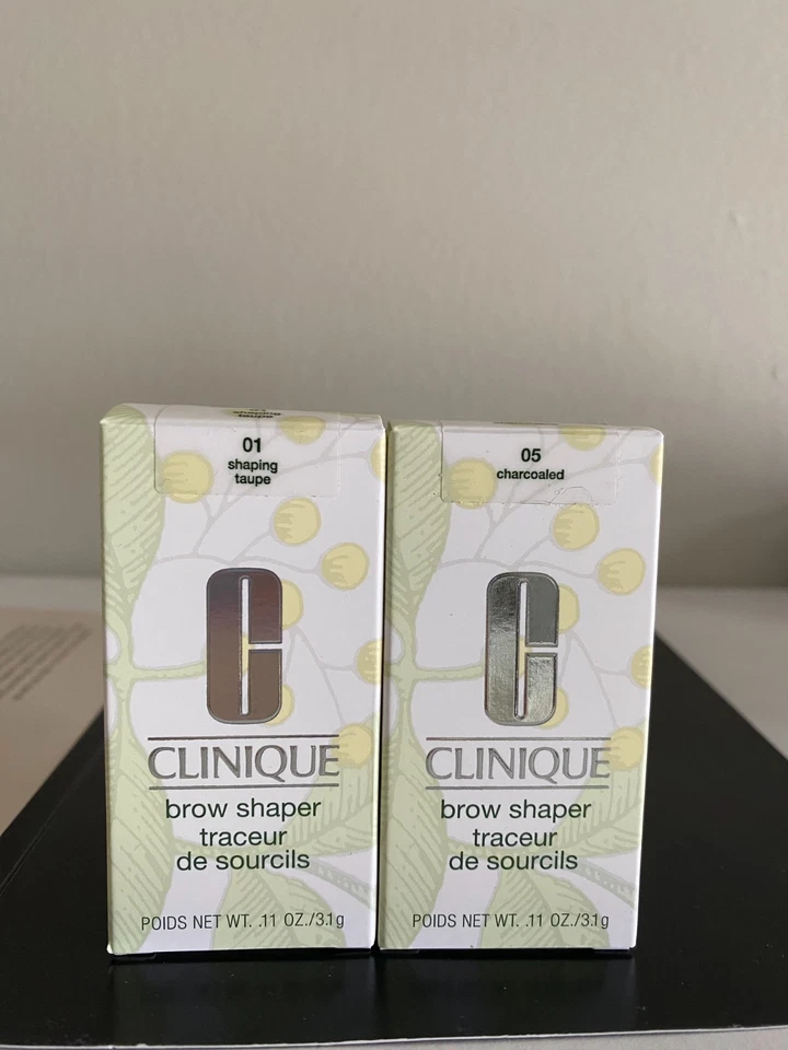 Clinique Brow Shaper Traceur De Sourcils 01 Shaping Taupe 05 Charcoaled Full Siz - Image 1 of 3