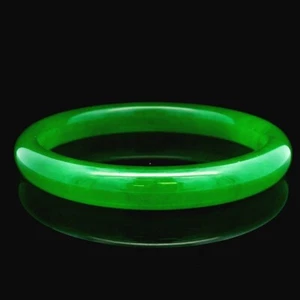 Solid Jade Bangle Bracelet – 7 3/4" (19.7 cm) – 39.70g - Picture 1 of 5