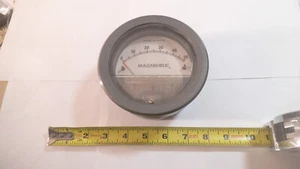 Dwyer Instruments 2050 differential pressure gauge 0 to 50 inches, 35 PSI max - Picture 1 of 5