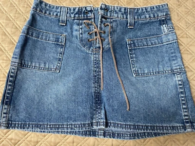 Falda vaquera marca American Eagle talla 2 para niñas Foto 1 de 4