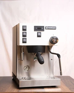 Rancilio Silvia Espressomaschine, weiß - B-Ware stark Gebraucht - Bild 1 von 1