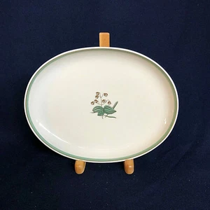 Royal Copenhagen "Quaking Grass" 10 3/4" Oval Serving Dish - No 884/9722 - Picture 1 of 5