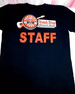 Red Truck Beer Truck Stop Concert Series STAFF Canada Mens T Shirt Size Medium M - Picture 1 of 9
