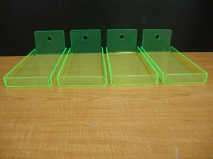 Displays2buy 4 Acryl GRÜN NEON Schalen Brot Donut Bagels Keks CUPCAKE Gebäck - Bild 1 von 4