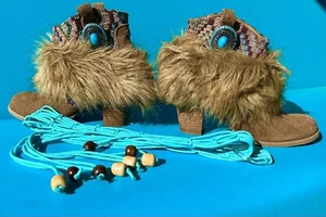 Upcycled Gypsy Boho Faux Fur Boots Size 6 Plus Macrame Beaded Hippie Belt - Picture 1 of 12