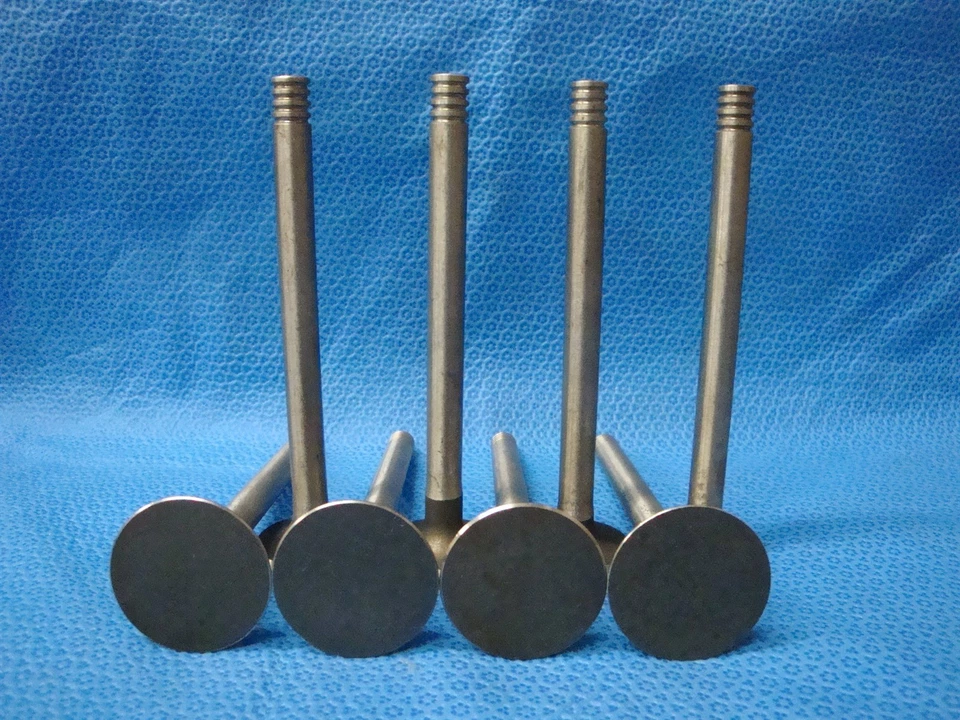 Juego de 8 válvulas de escape Rambler AMC 250 287 327 1959-1966 NORS EE. UU. Foto 1 de 2