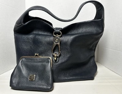 Bolsa de ombro Dooney & Bourke azul marinho couro pebble hobo e conjunto de bolsa moeda autêntica - Imagem 1 de 4