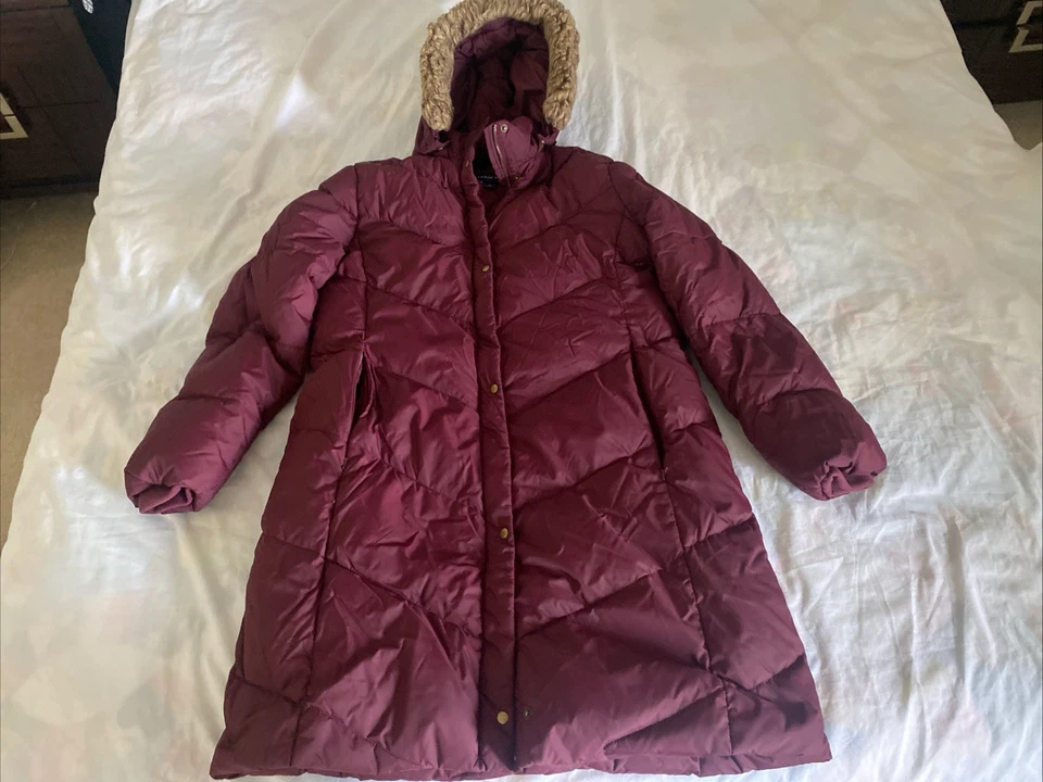 Women’s Lands End Long Goose Down Puffer Jacket Coat Size Medium 10-12 Hood EUC - Image 1 of 4