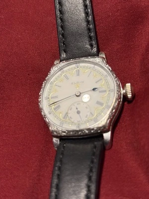 Elgin 1908 Fancy Dial Fancy Art Deco Case 0 Size Vintage Wrist Watch - Image 1 of 4