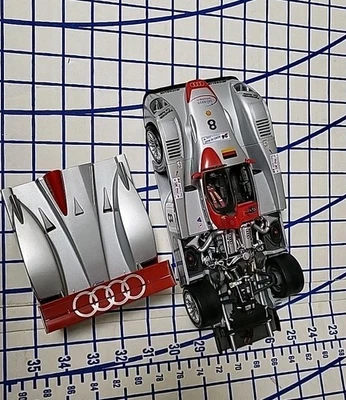 Maisto 1:18 #8 Audi R8R 2000 Le Mans Sieger Joest Race Car Diecast Model - Image 1 of 4