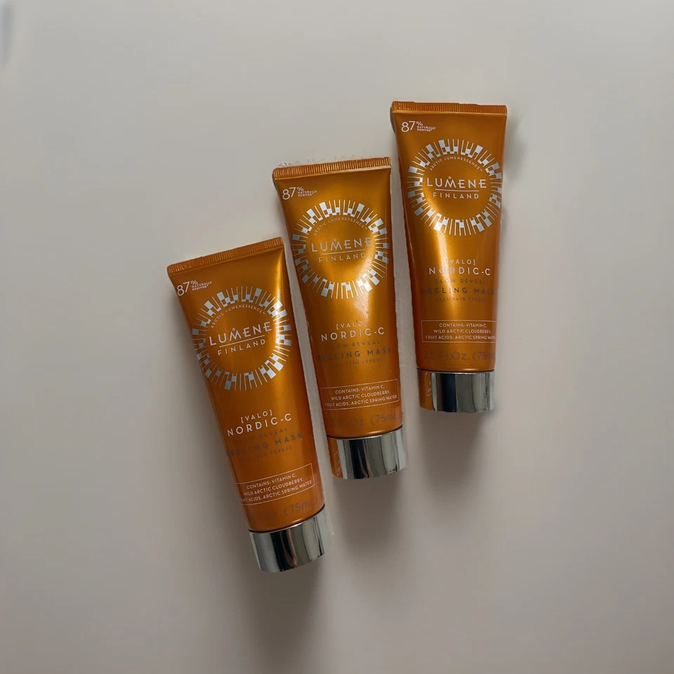 Lote de 3 mascarillas exfoliantes Lumene Nordic-C Glow Reveal 2,5 fl oz cada una, como en la foto. Foto 1 de 4