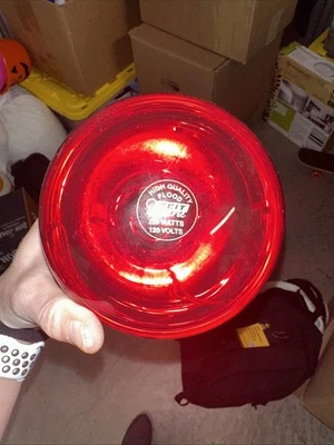 Prism Infrared Heat Lamp Bulb 250W R40 Quality Light for reptiles or litters - Image 1 of 3