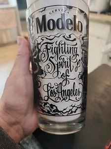 MODELO BEER & MISTER CARTOON PINT GLASS CUP Fighting Spirit of Los Angeles - Picture 1 of 4