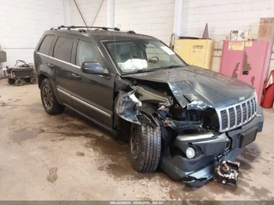 Jeep Grand Cherokee 2007 pasajero puerta delantera vidrio laminado - usado Foto 1 de 4