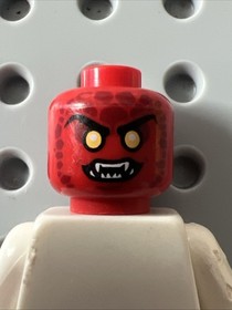 LEGO 3626pb1511 Nexo Knights Head Alien Lava Monster Yellow Eyes Fangs Red