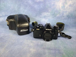 Vintage Nikon FM2n Black Camera Body w/ Case - Picture 1 of 12