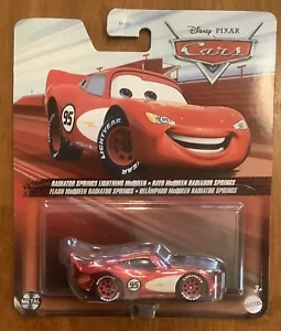 Disney Pixar CARS - RADIATOR SPRINGS LIGHTNING MCQUEEN Diecast Toy Car NEW - Picture 1 of 2