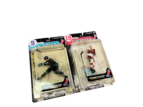 Steve Yzerman & Paul Kariya McFarlane Sports Picks Figure Series 1 NEW MOC Cover
