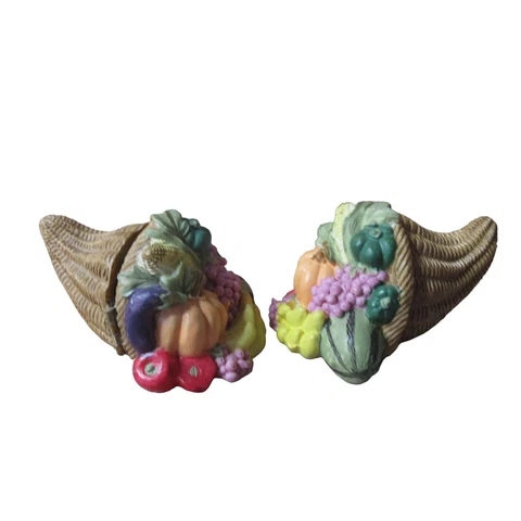 Set of 2 Vintage Hand Painted Ceramic Cornucopia Baskets Cover
