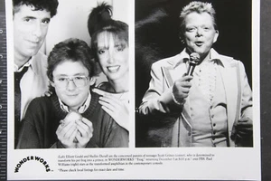 Elliott Gould Shelley Duvall Scott Grimes Paul Williams - 1988 8x10" Promo Photo - Picture 1 of 1