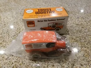 Trust Worthy Die Cast 1916 Studebaker Panel Delivery Truck Coin Bank #9, New - Picture 1 of 1