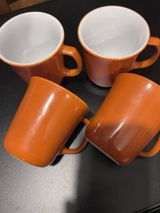 Set of 4 Vintage PYREX Corning Burnt Orange Rust Brown Coffee Cups Mugs D Handle - Picture 1 of 3