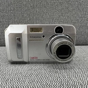 Olympus Camedia D-595 Zoom fotocamera digitale compatta 5,0 MP **LEGGI FUNZIONANTE** - Foto 1 di 15