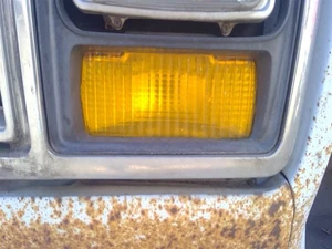 Corner/Park Light Park Lamp-turn Signal Fits 83-91 FORD E150 VAN 1111932 - Picture 1 of 12