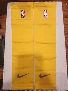 Nike Basketball NBA Elite Sleeves Dri-Fit Style CT3750 Yellow Large - Picture 1 of 3
