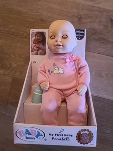 NEW BABY BORN MY FIRST BABY AVA LIFE LIKE BABY DOLL OCCHI APERTI CHIUDI - Foto 1 di 6